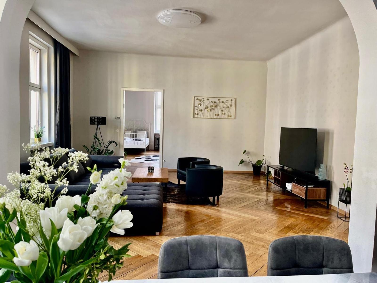 Beautiful City Centre Apartment 비엔나 외부 사진
